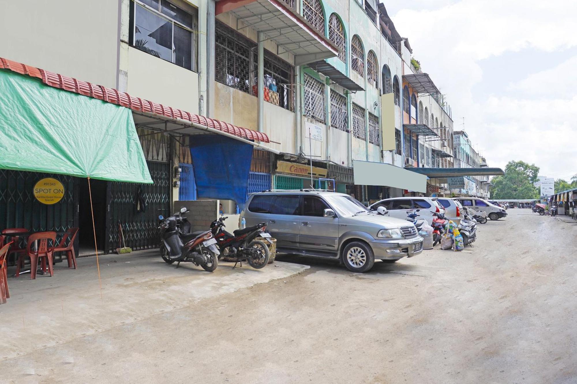Spot On 91343 Kartika Guest House Syariahnearpantai Stres Jodoh  外观 照片